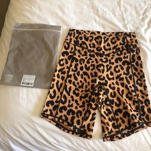 Brand New - Ascend Rider Short Kind Cheetah
